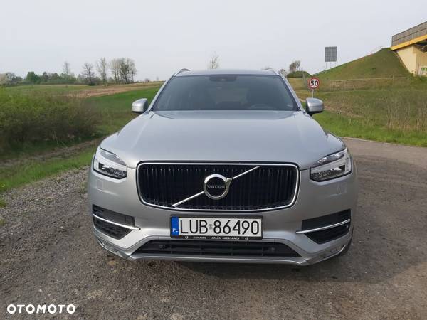 Volvo XC 90 D5 AWD Momentum 7os - 8