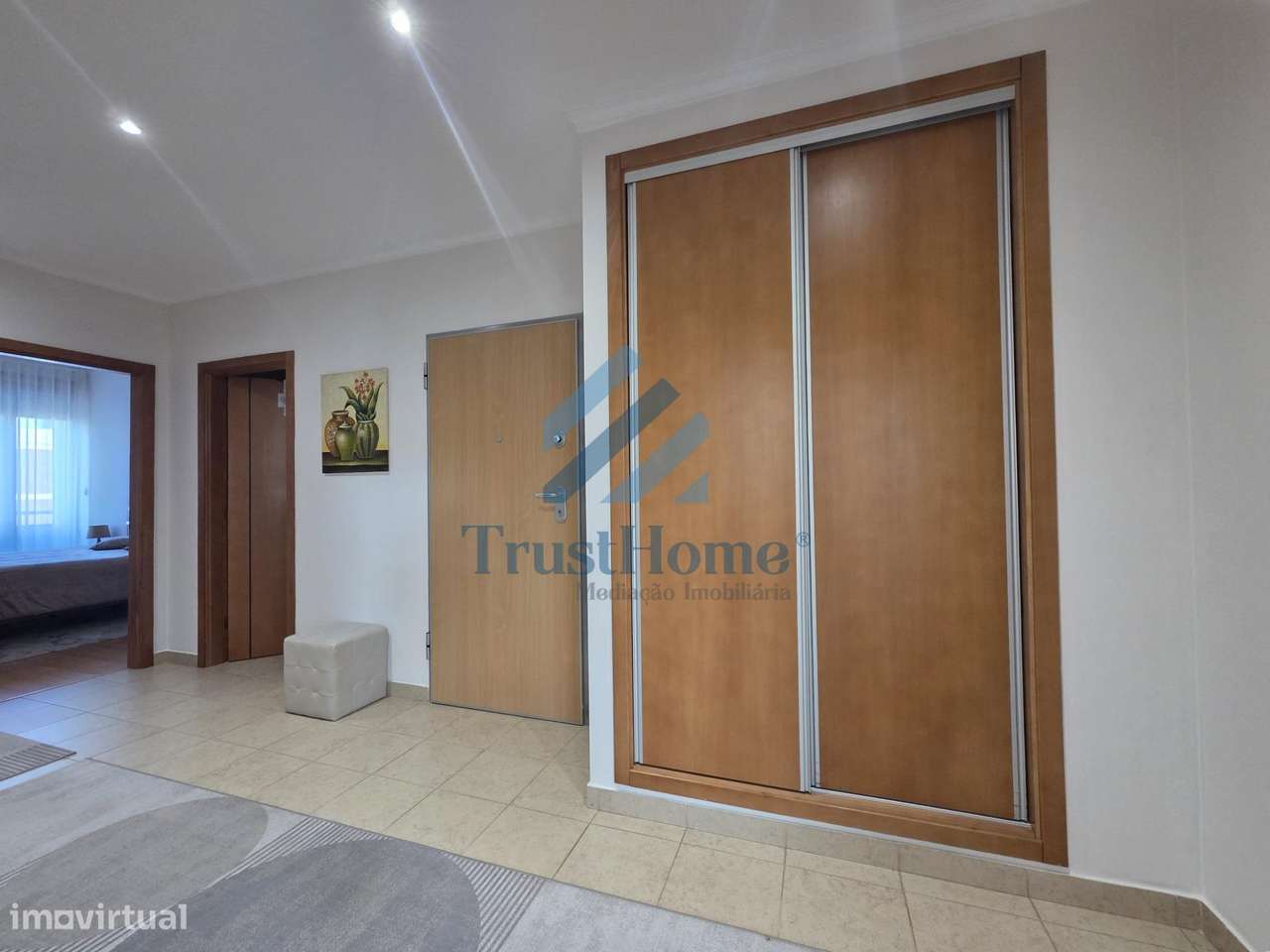 T3+1 em Alferrarede com 2 Box e arrecadação com 35m2-16