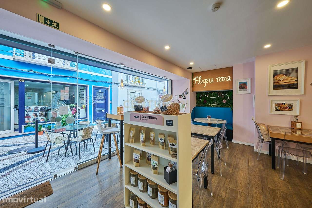 Raro | Oportunidade de investimento | T1 + Loja | Centro Histórico - Grande imagem: 5/27