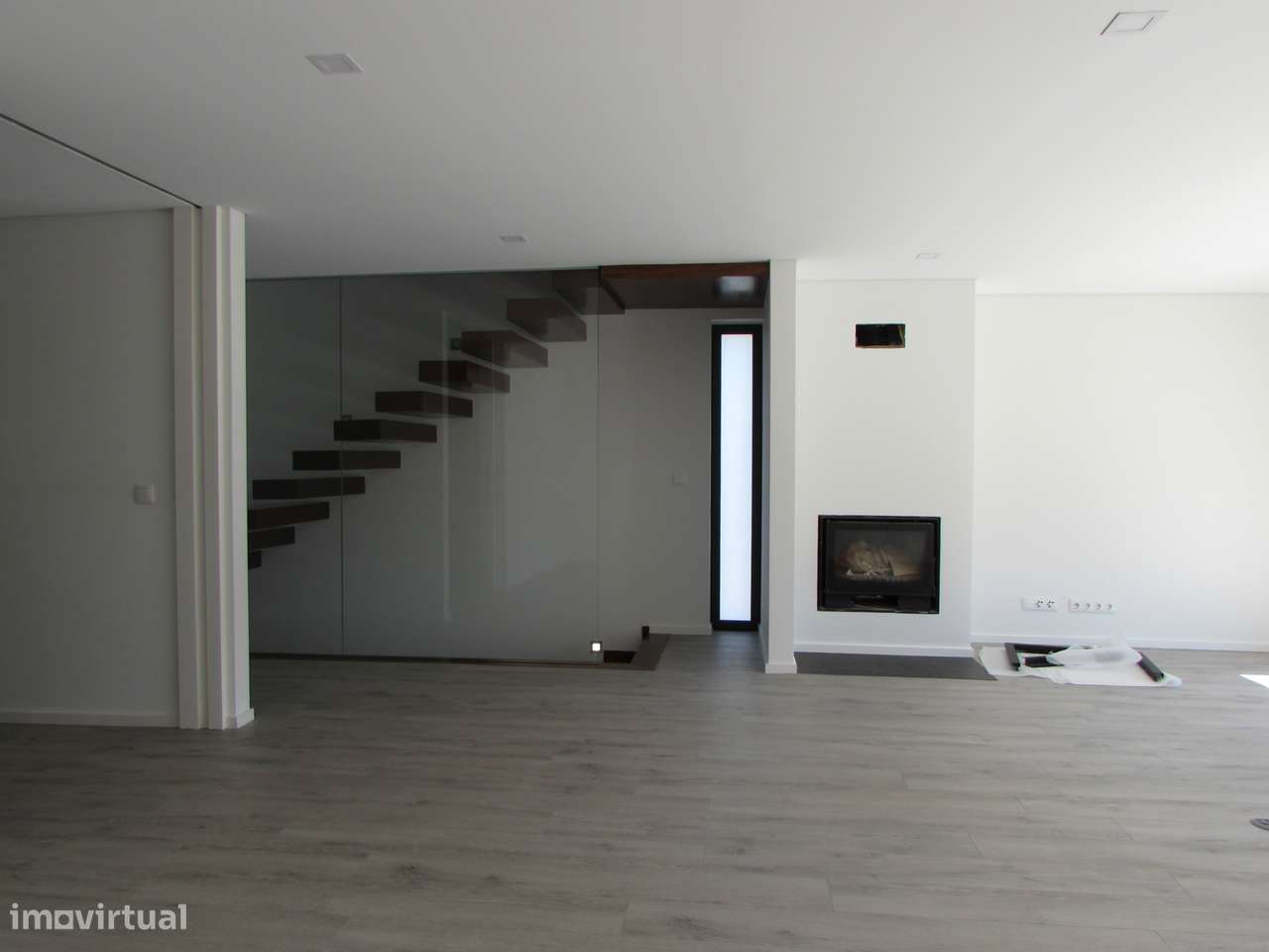 Moradia Gaveto, T3 ou T4.-7