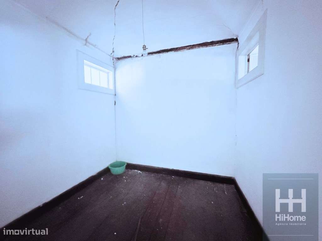 Prédio com projecto para 4 apartamentos no centro do Funchal-25