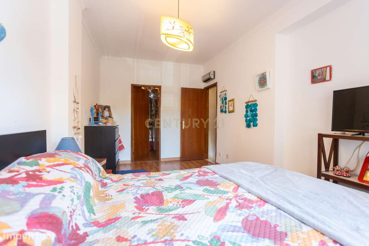 Apartamento T4+2 com Garagem para 6 Carros – Urmeiras, Loures - Grande imagem: 5/42