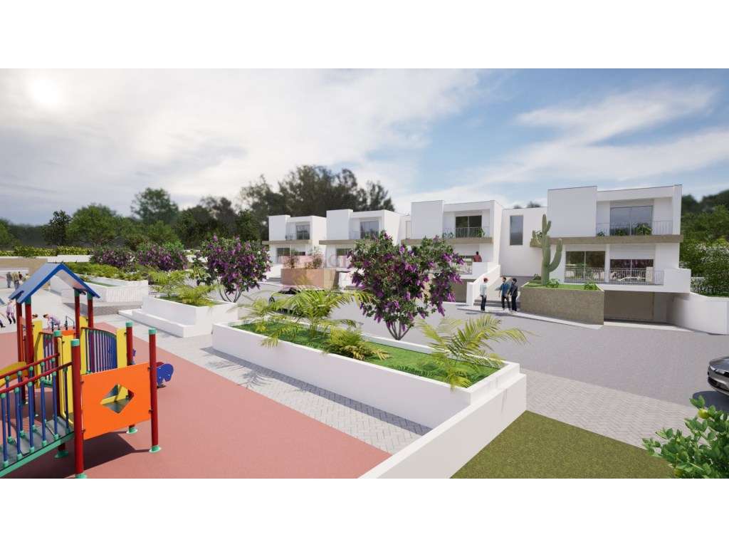 Moradia T4 Exclusiva em Condomínio Privado com Piscina | Junto a Mafra-23