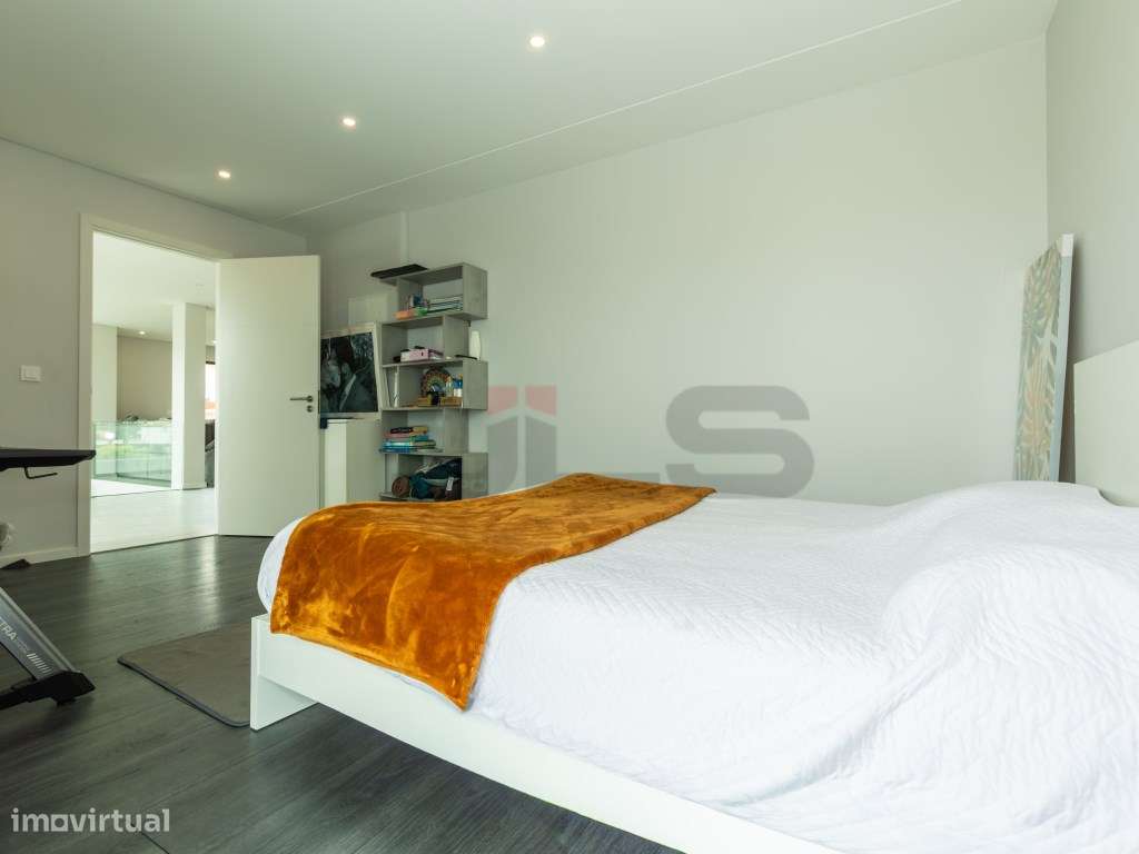 Refúgio Moderno com Vista e Design no Pico da Pedra, Ilha de São Mi...-58