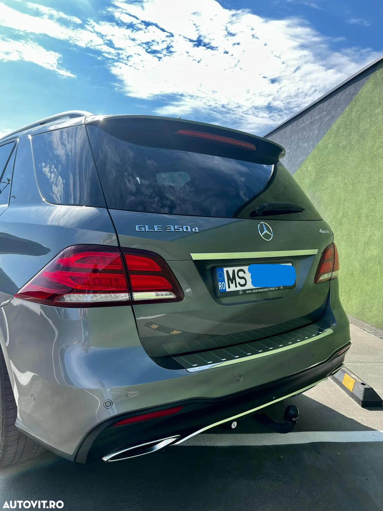 Mercedes-Benz GLE 350 d 4MATIC - 2