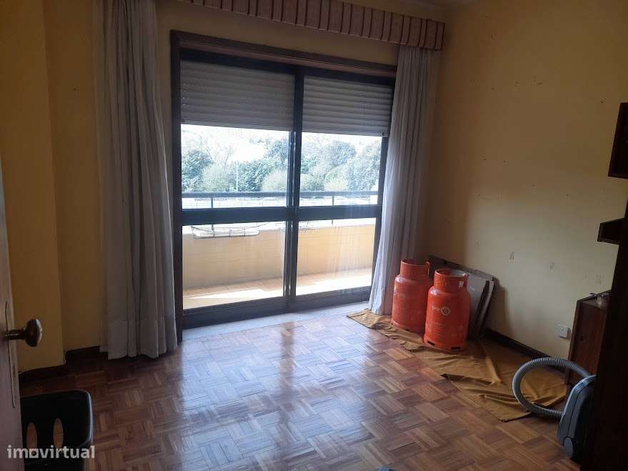 T3 Com suite junto Hospital Prelada-8