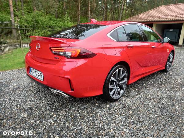 Opel Insignia 2.0 CDTI 4x4 GSi S&S - 5