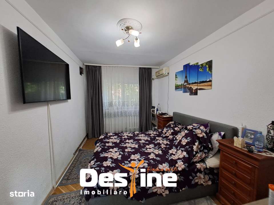 MIRCEA CEL BATRAN, Apartament 2 camere, decomandat, 109.900 Euro - Imagine principală: 3/6