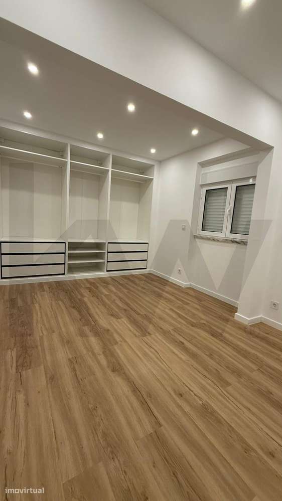 T1 em Porto Salvo com arrecadação - Grande imagem: 5/14