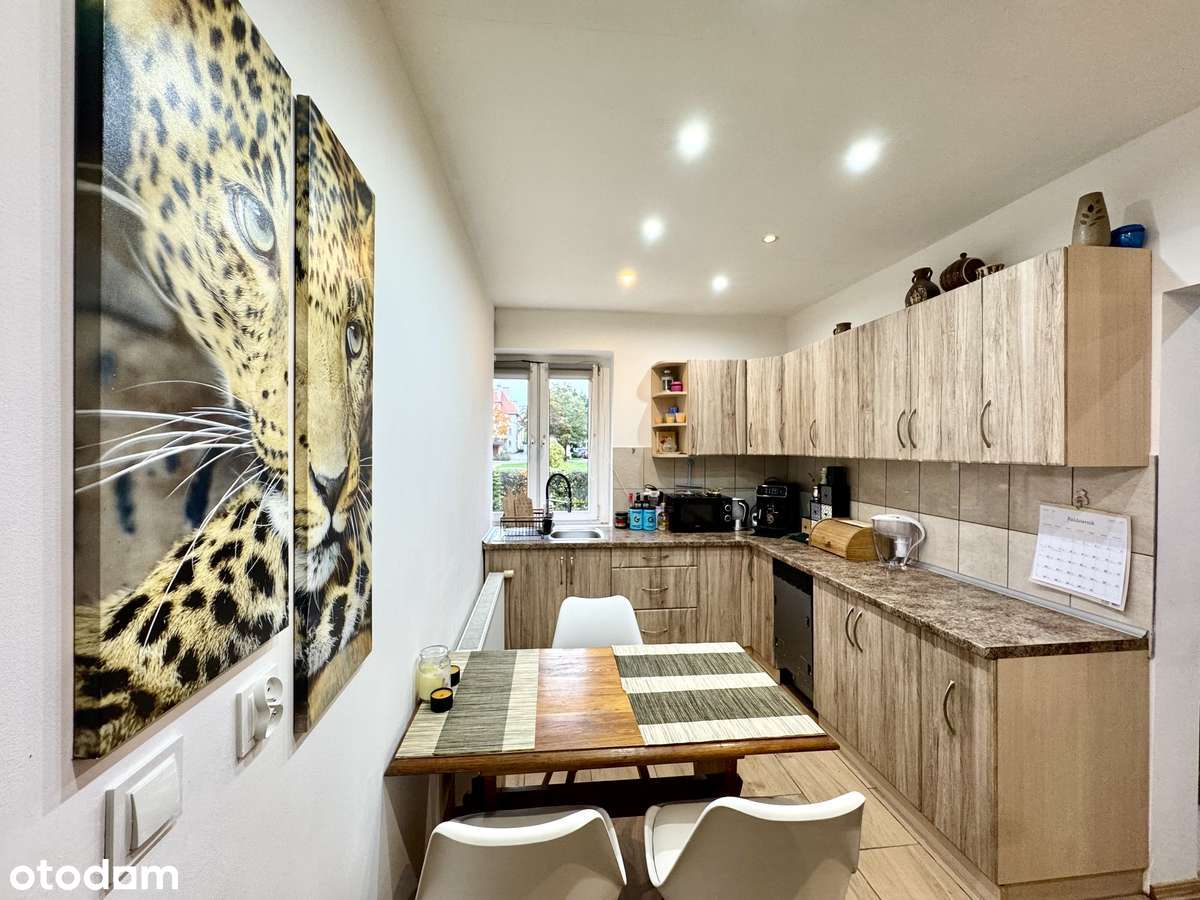 2 - pokojowe mieszkanie w Oleśnicy z dużą piwnicą!-10