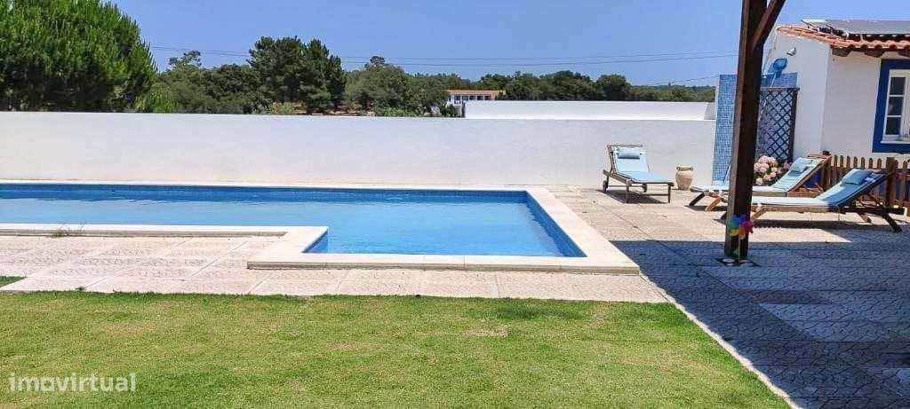 Moradia T4+1, com piscina, no centro de Melides, Grândola. - Grande imagem: 5/30