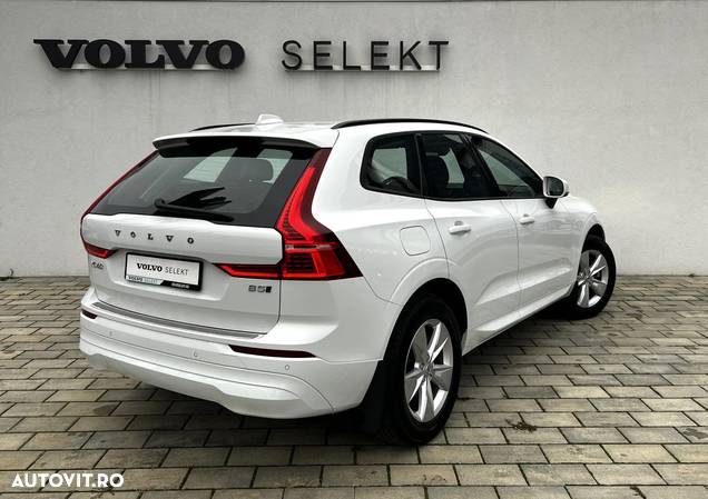 Volvo XC 60 B5 B AWD Geartronic Momentum Pro - 3