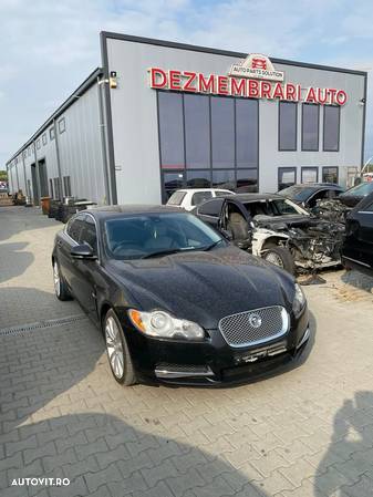 Dezmembram Jaguar XF 3.0 D an fabr. 2011 - 1