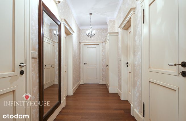 Na sprzedaż apartament z pełnym wyposażeniem-12
