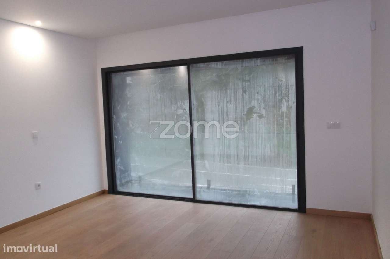 MORADIA NOVA T3 EM LOBÃO - Grande imagem: 3/26