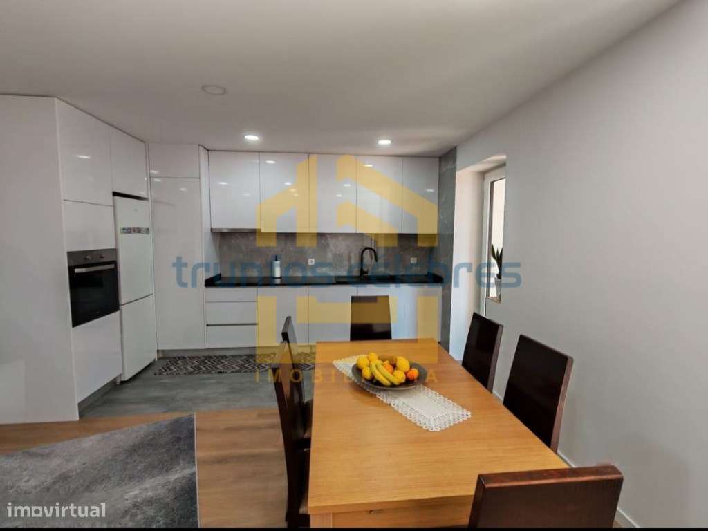 Apartamento T3 Totalmente Renovado com Terraço Privativo - Centro d...-24