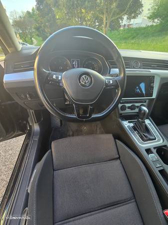 VW Passat Variant 2.0 TDi Business Package DSG - 18