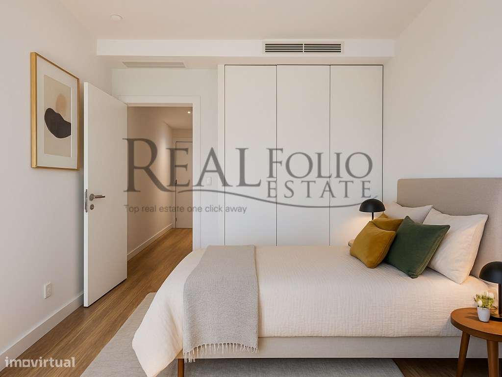 Moradia T3 com jardim e garagem em Bicesse - Grande imagem: 5/36