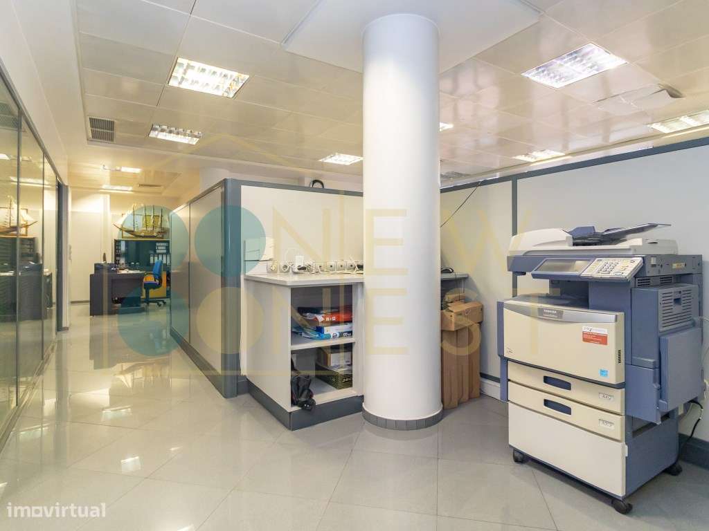 Escritório amplo com terraço de 77m2 na baixa de Setúbal, com possi...-23