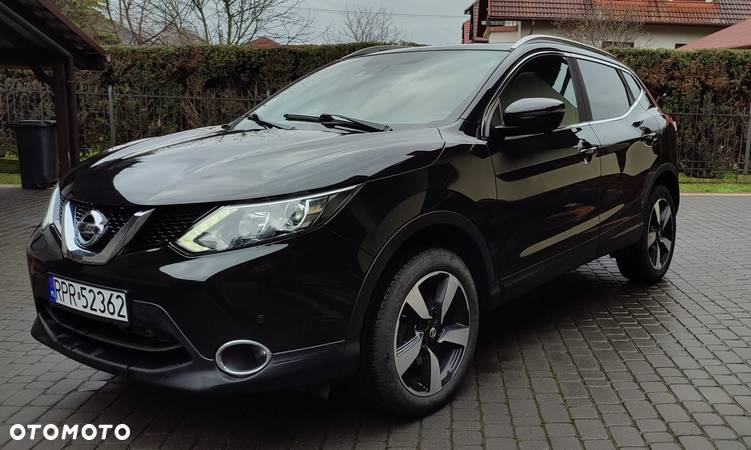 Nissan Qashqai - 1