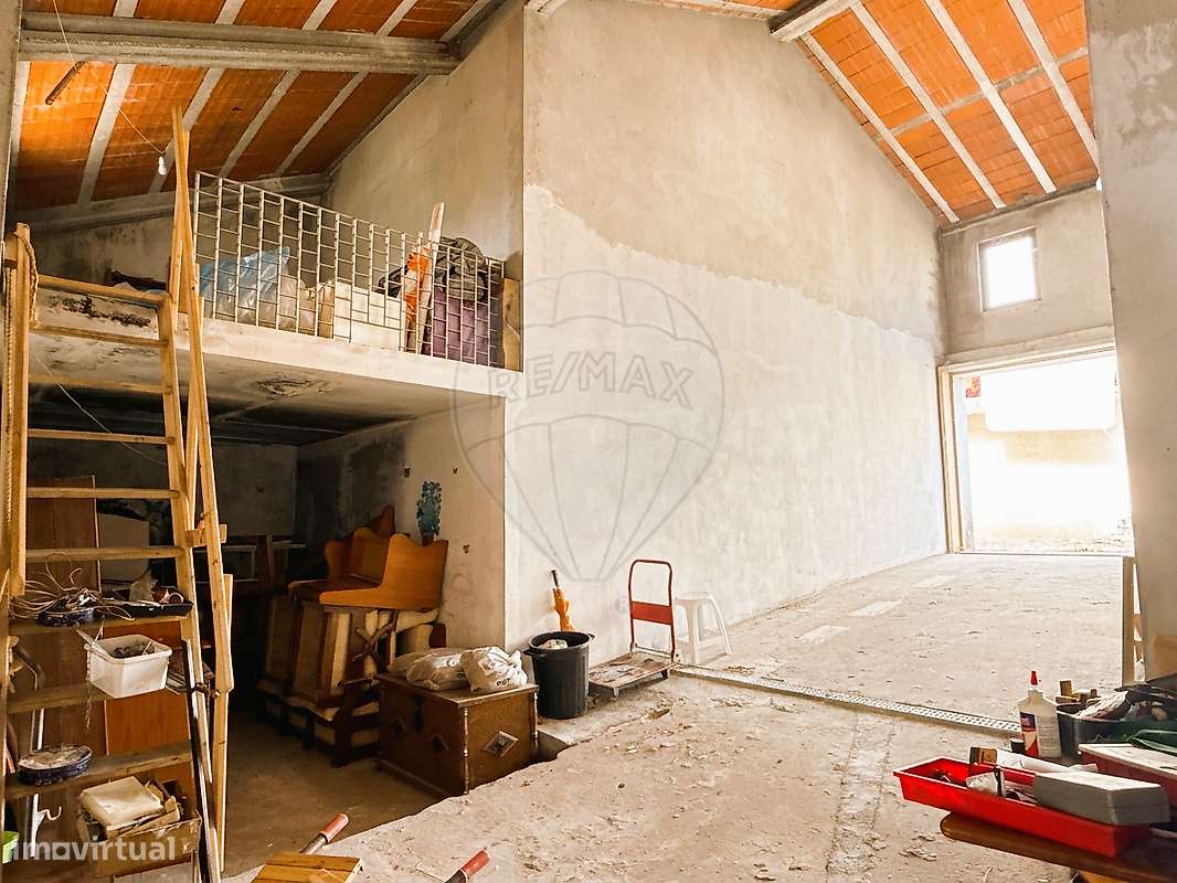 Moradia T4 para venda-17