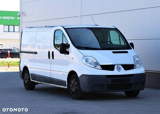 Renault TRAFIC - 10