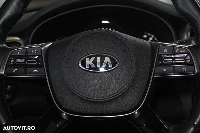 Kia Sorento - 12