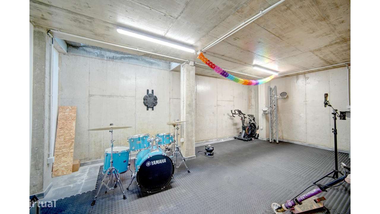 Moradia T4 na Serra de Casal de Cambra-34