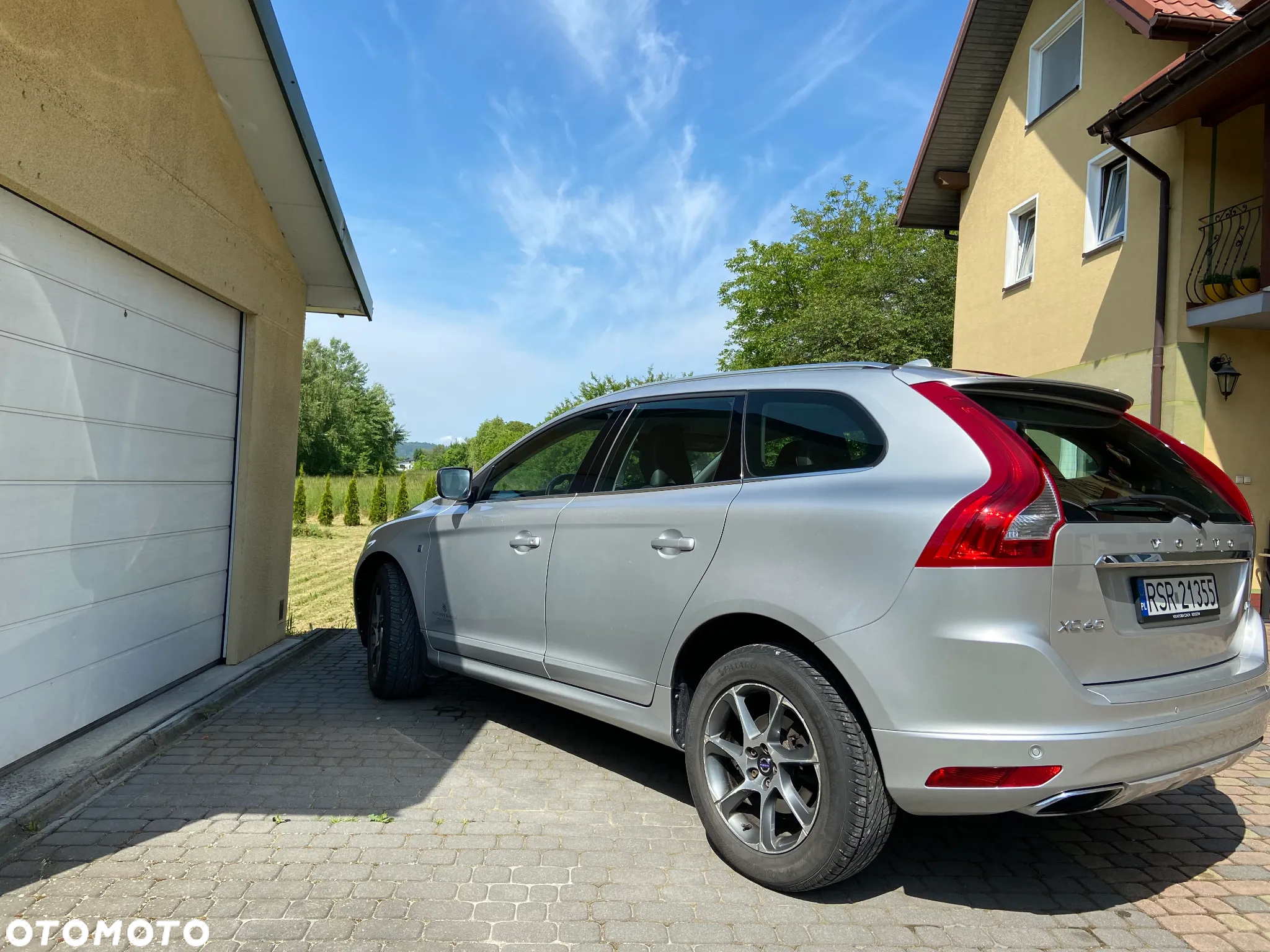 Volvo XC 60 D4 Drive-E Ocean Race - 3