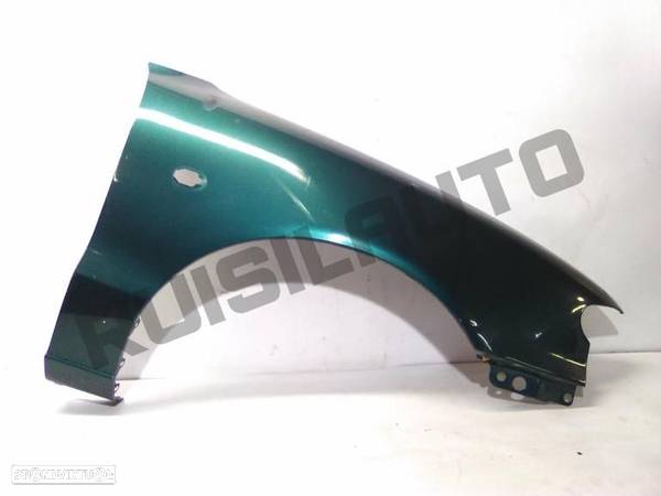 Guarda Lamas Frente Direito  Hyundai Accent Tres Volumes 1.3 I - 1