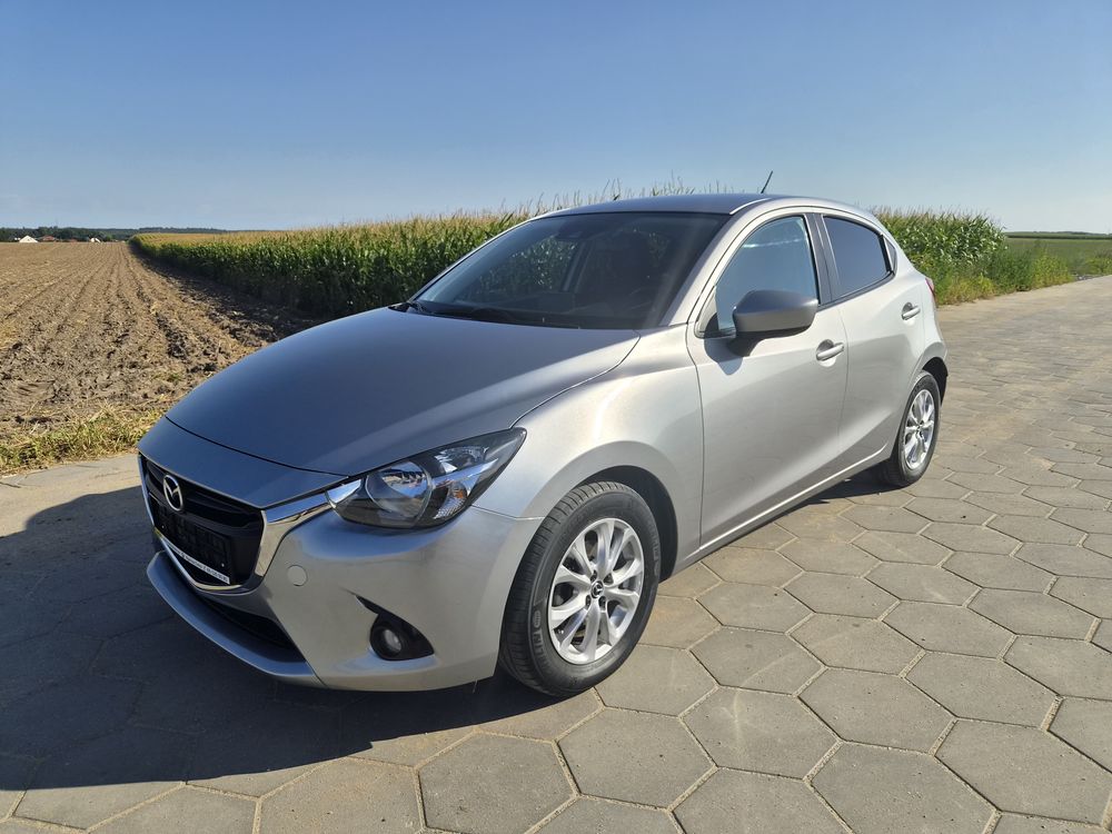 Mazda 2 III (2015-2023) SKYACTIV-G 90 Exclusive-Line 2015