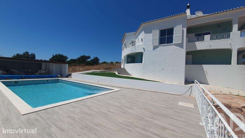 Casa de Campo T4 em Bensafrim e Barão de São João - Grande imagem: 4/39