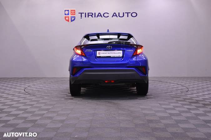 Toyota C-HR - 4