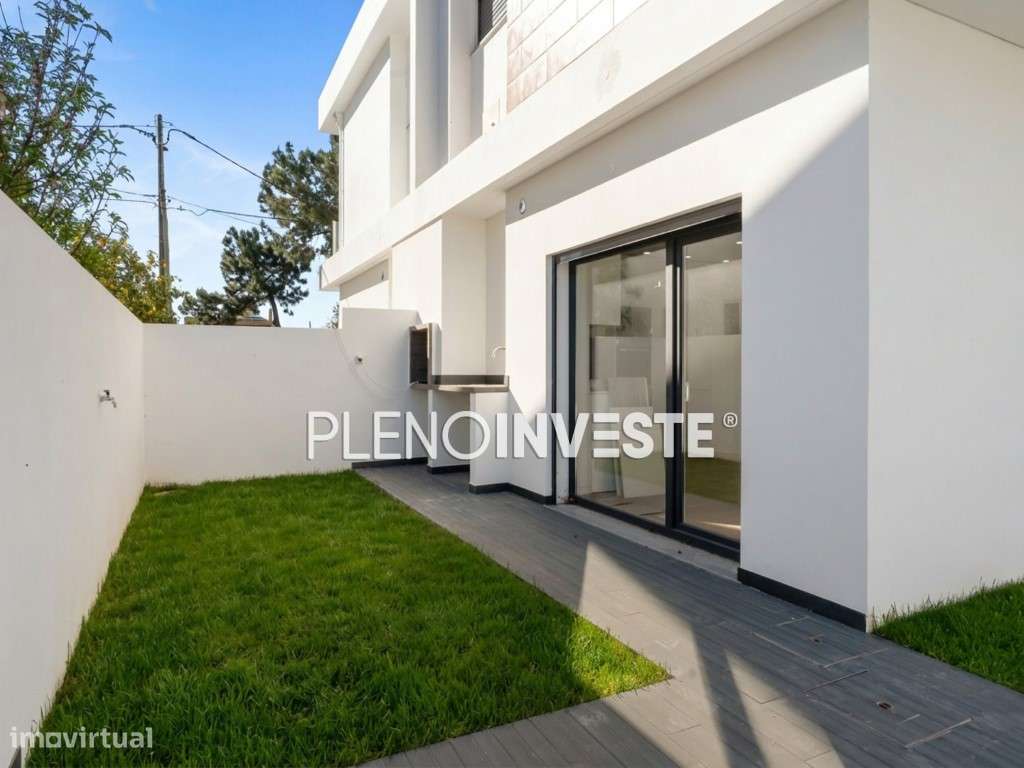 Moradia V3 com piscina Nova construção em Pinhal de Frades-38