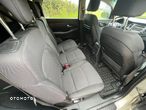 Kia Carens 1.7 CRDi L 7os - 10