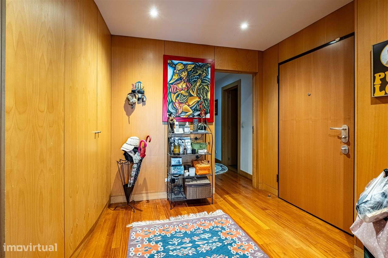 Apartamento T2 na zona da Boavista - Grande imagem: 5/24