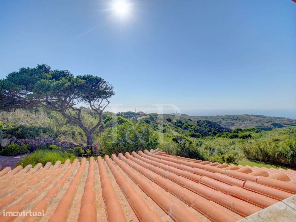Moradia T2+3 com jardim e vista mar na Azóia, Sintra-53