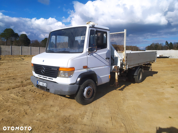 Mercedes-Benz VARIO 614 - 11