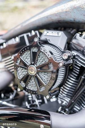 Harley-Davidson FXSB Breakout - 20