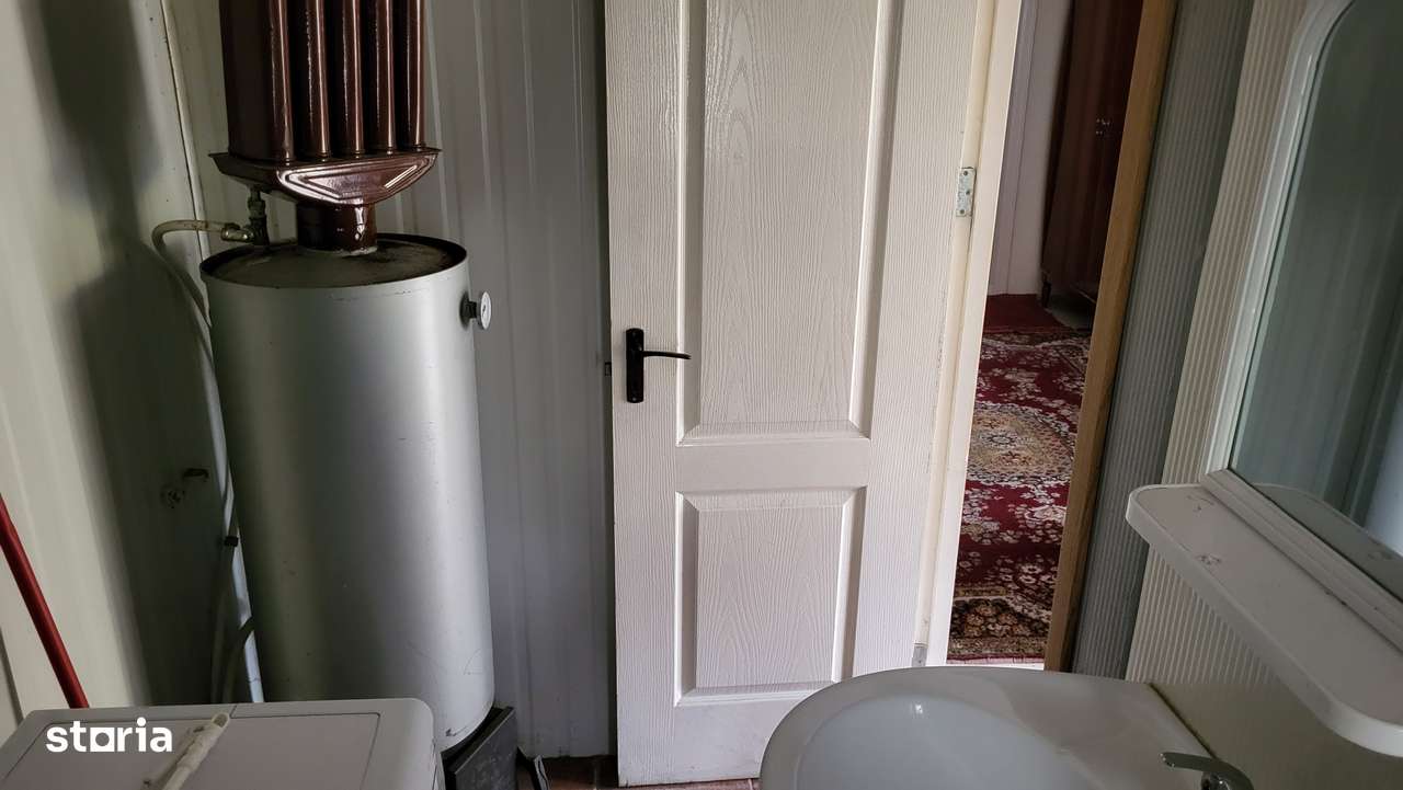 Casă de vânzare, 4 camere, teren 3200mp-13