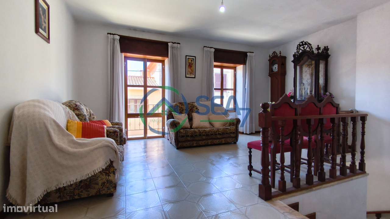 Moradia T3 com terreno, Apúlia-17
