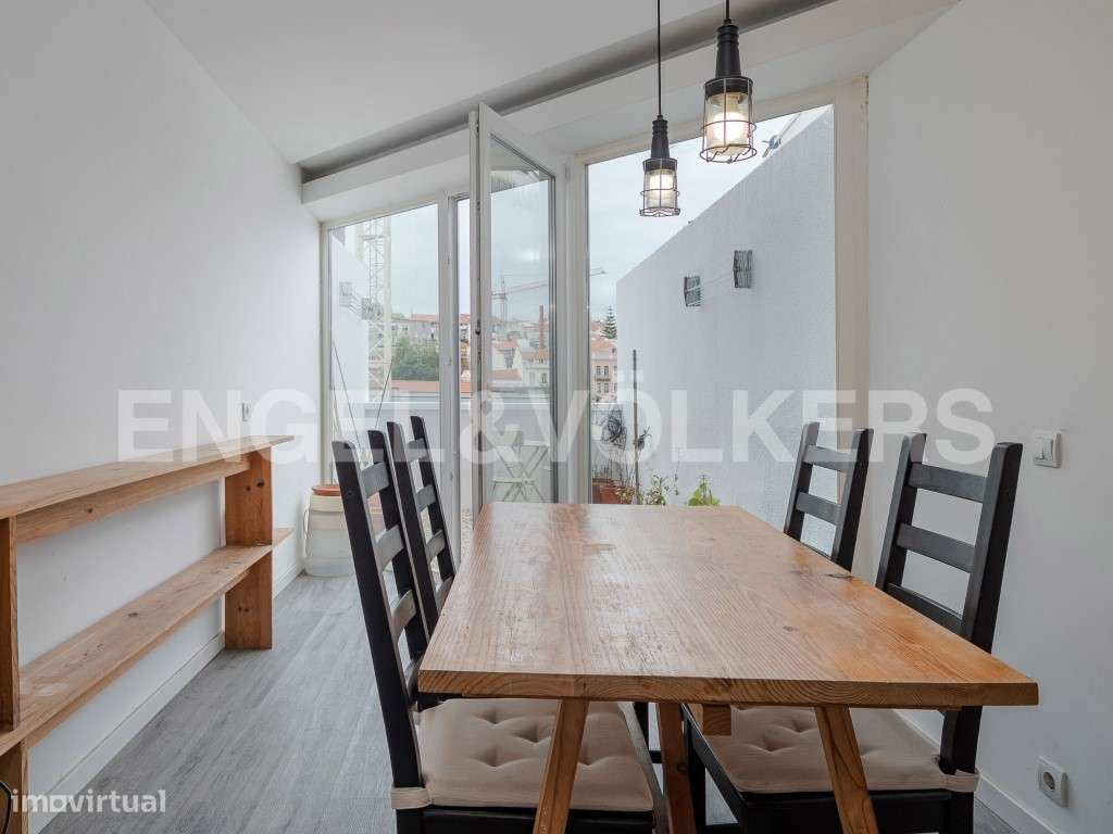 Prédio com 5 suites para investimento - Grande imagem: 1/26