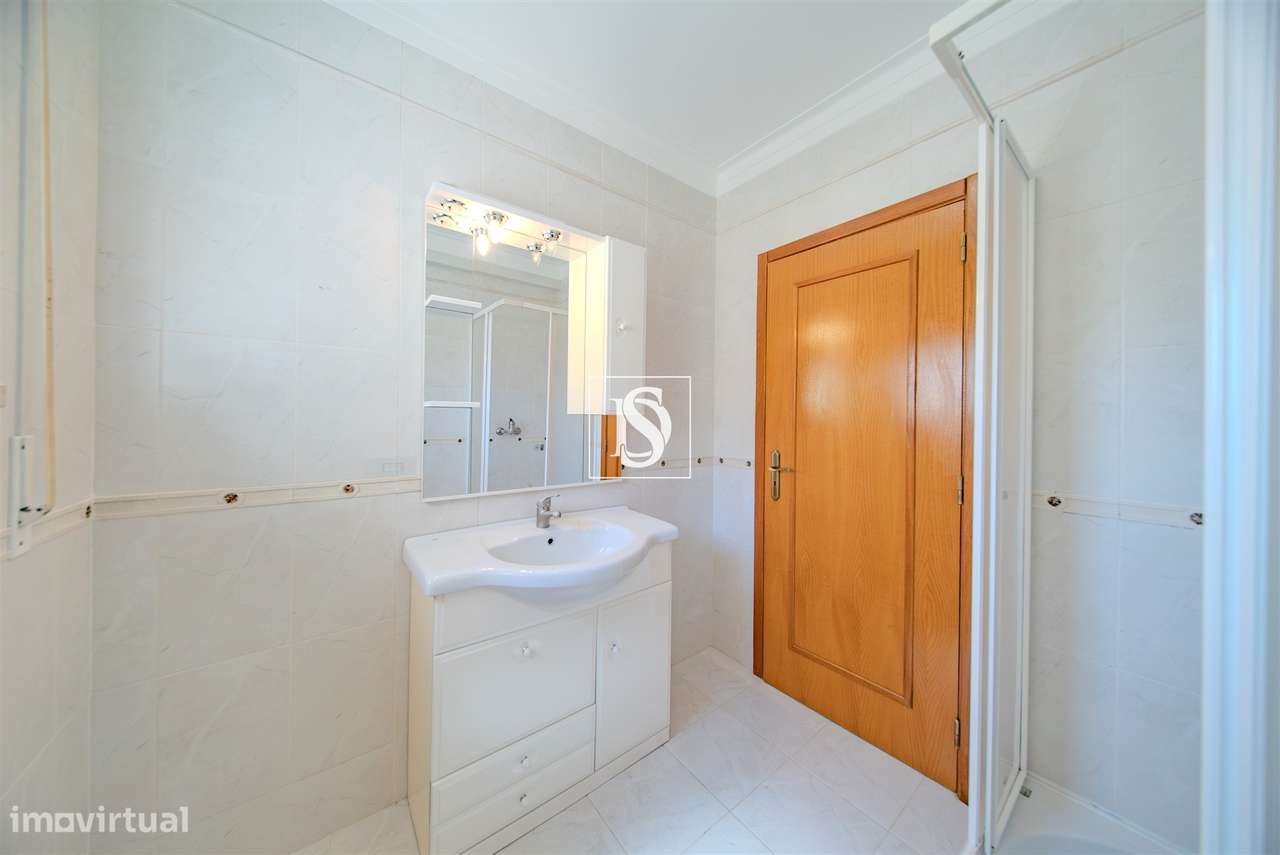 Moradia T4 - Entroncamento-25