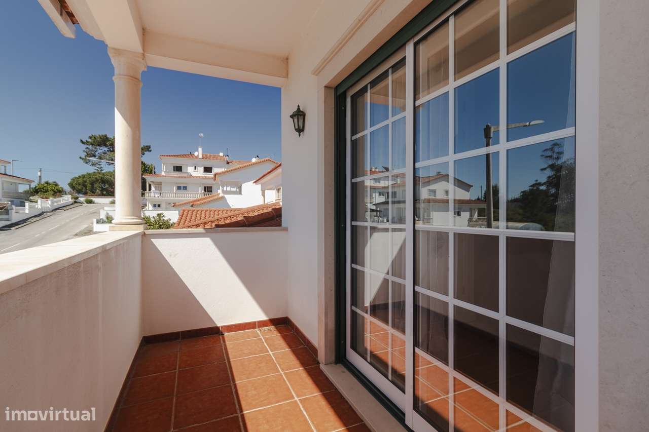 Moradia Isolada T4 / Casal de Matos / Leiria-27