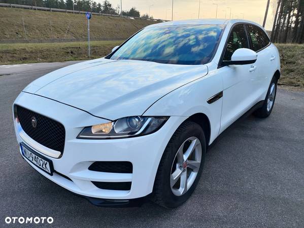 Jaguar F-Pace 2.0 i4D RWD Pure - 3