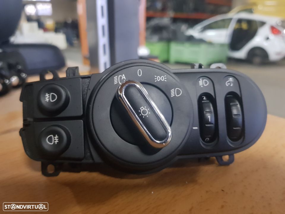 Peça - Interruptor Luzes Mini Cooper F55 / F56 2019 Ref. 986584703