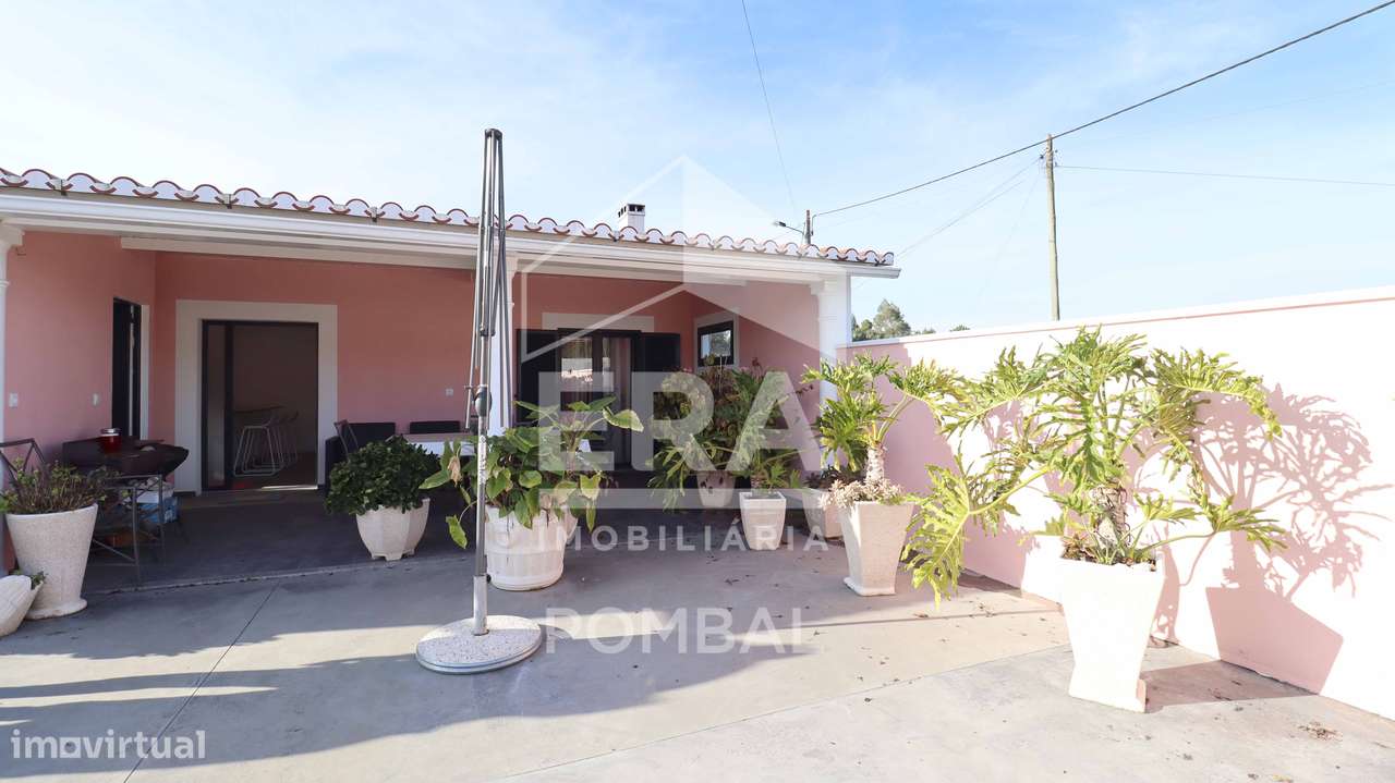 Moradia T3 renovada, Freixianda-25