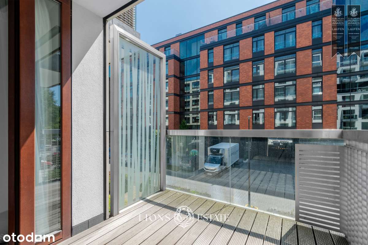 Trzypokojowe mieszkanie na sprzedaż- Powiśle-1