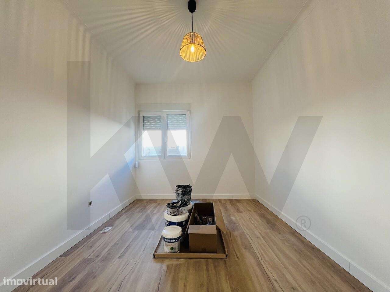 Apartamento totalmente renovado no centro do Montijo 1º andar-30
