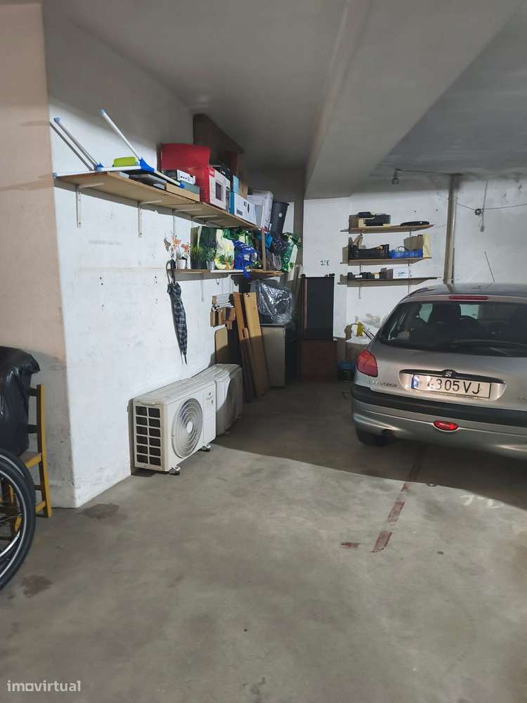Apartamento T2 com lugar de garagem em Ovar-6